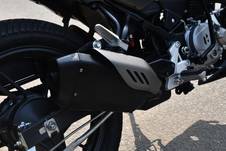 Hero Motocorp Xtreme 125r Color Black, Silver