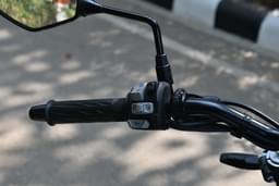 Hero Motocorp Xtreme 125r Color Black