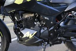 Hero Motocorp Xtreme 160r 4v Color Black