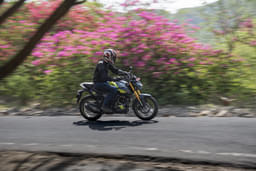 Hero Motocorp Xtreme 160r 4v Color Black