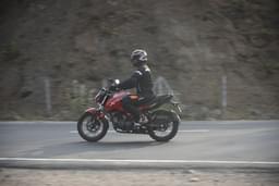 Hero Motocorp Xtreme 160r Front Right Three Quarter