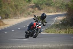 Hero Motocorp Xtreme 160r Front Right Three Quarter