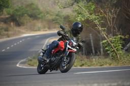 Hero Motocorp Xtreme 160r Front Right Three Quarter