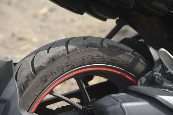 Hero Motocorp Xtreme 160r Color Black