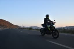 Hero Motocorp Xtreme 250r Front Left Three Quarter