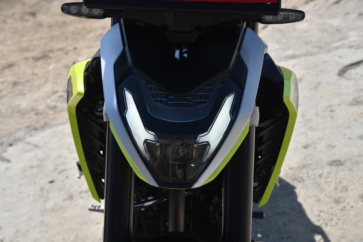 Hero Motocorp Xtreme 250r Front View