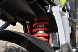 Hero Motocorp Xtreme 250r Color Red