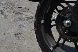 Hero Motocorp Xtreme 250r Color Black