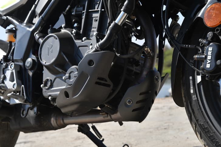 Hero Motocorp Xtreme 250r Exhaust Pipes