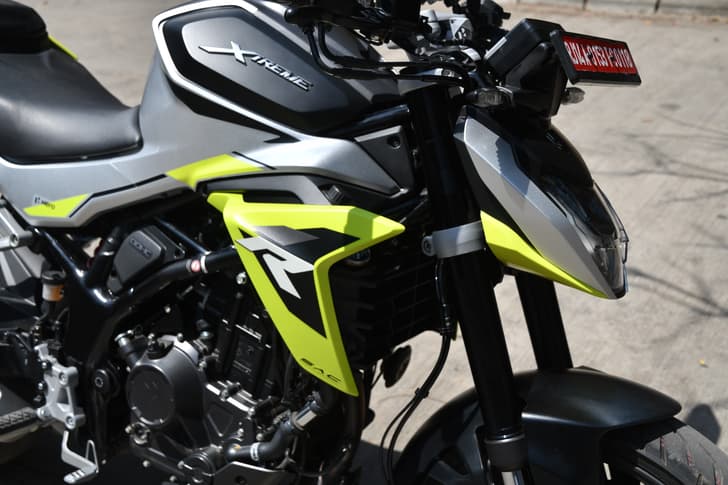 Hero Motocorp Xtreme 250r Headlight