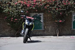 Hero Motocorp Xtreme 250r Front View