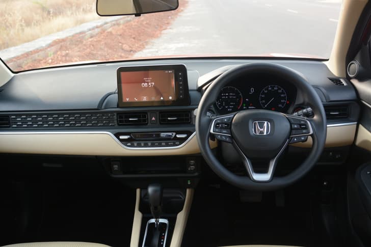Honda Amaze Dashboard