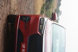 Honda Amaze Front Right Three Quarter