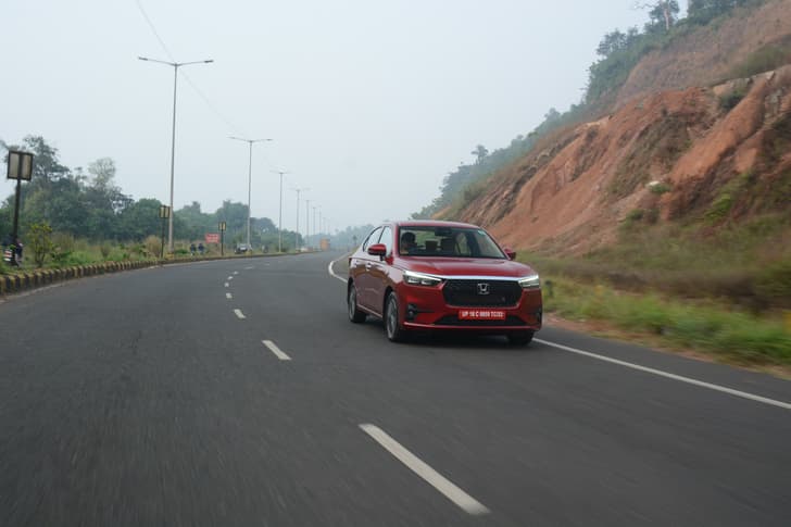 Honda Amaze Front View