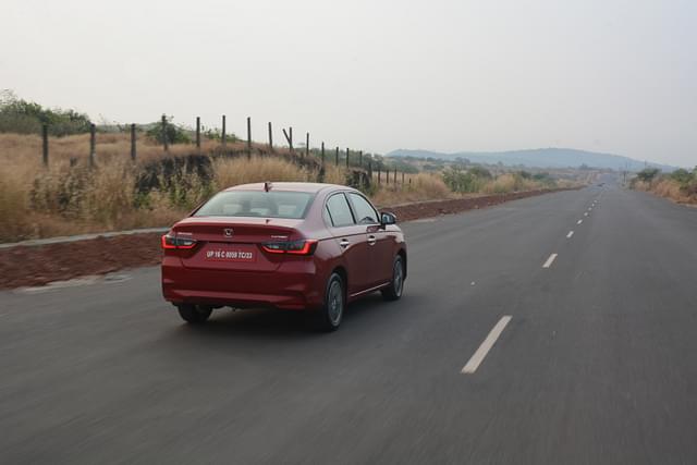 Rear View Image - 11033