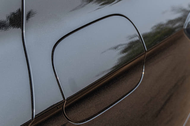 Closed Fuel Lid Image - 36466