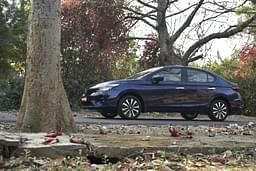 Honda City Front Right Three Quarter