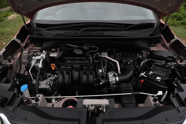 Open Bonnet Engine Shot Image - 1936