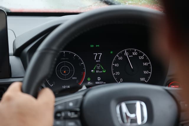 Dashboard Image - 2005