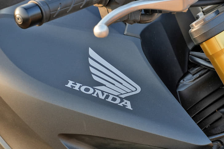 Honda Bikes Cb1000 Hornet Color Black, Silver, Gold