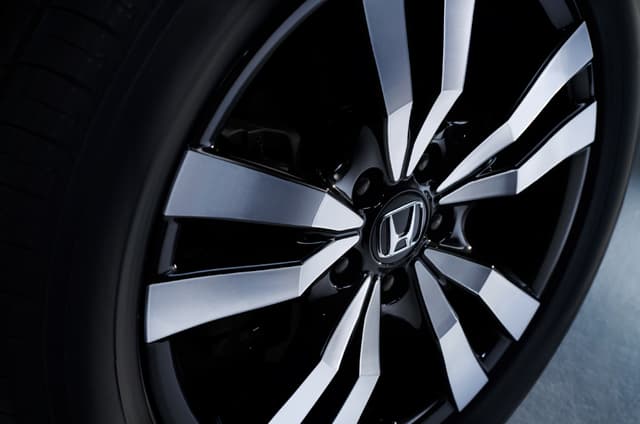 Alloy Wheels Image - 36270