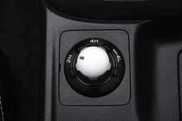 Isuzu Mu X Gear Box