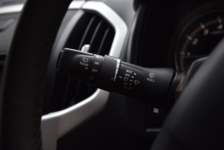 Isuzu Mu X Steering Wheel