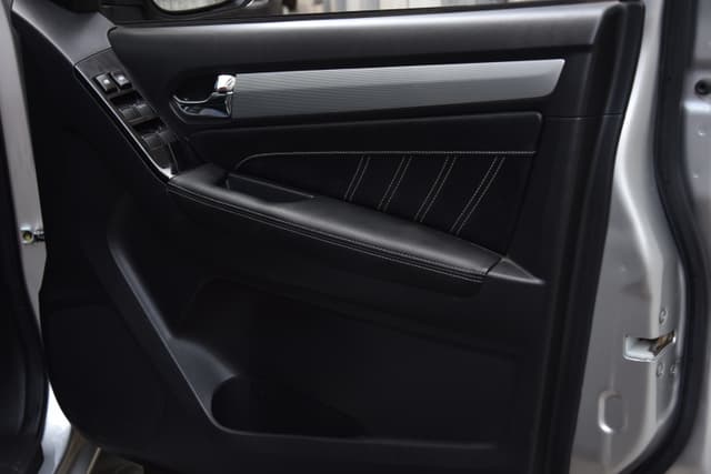 Door Controls Image - 11838