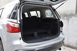 Isuzu Mu X Rear View
