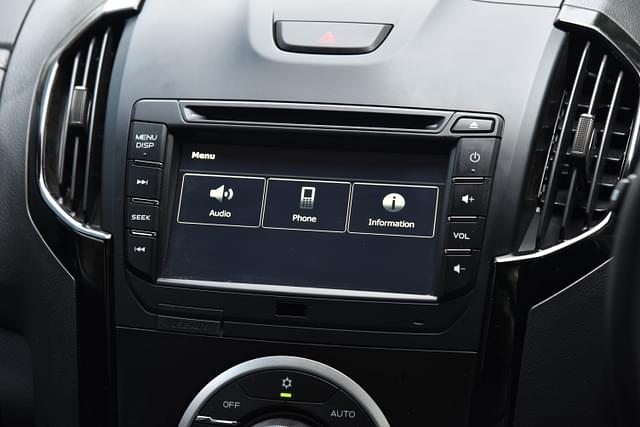 Infotainment System Image - 11303