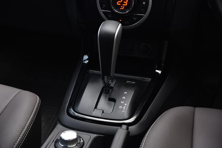 Isuzu D Max V Cross Gear Box