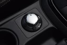 Isuzu D-Max V-Cross Gear Box