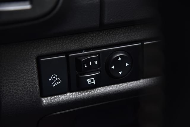Door Controls Image - 11328