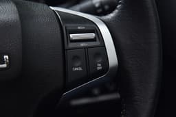 Isuzu D-Max V-Cross Steering Wheel