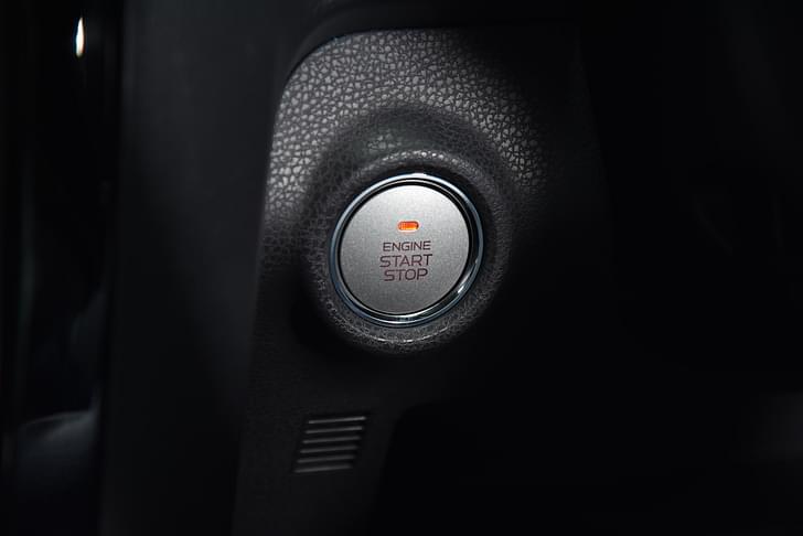 Isuzu D Max V Cross Keyless Start