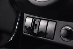 Isuzu D-Max V-Cross Charging Ports
