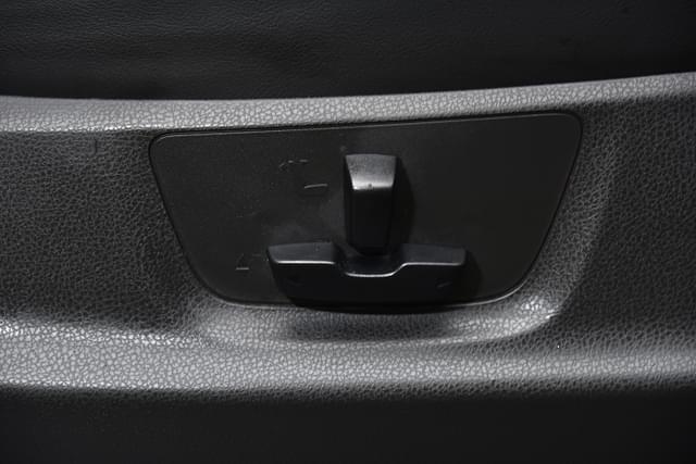 Door Controls Image - 11392