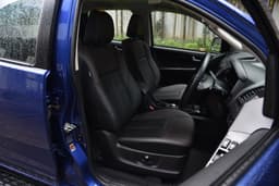 Isuzu D-Max V-Cross Front Row Seats