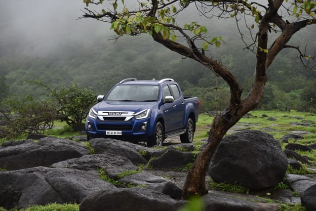 Front Left Three Quarter