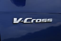 Isuzu D-Max V-Cross Color Blue
