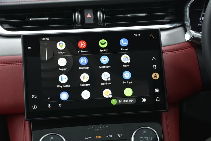 Jaguar F Pace Dashboard