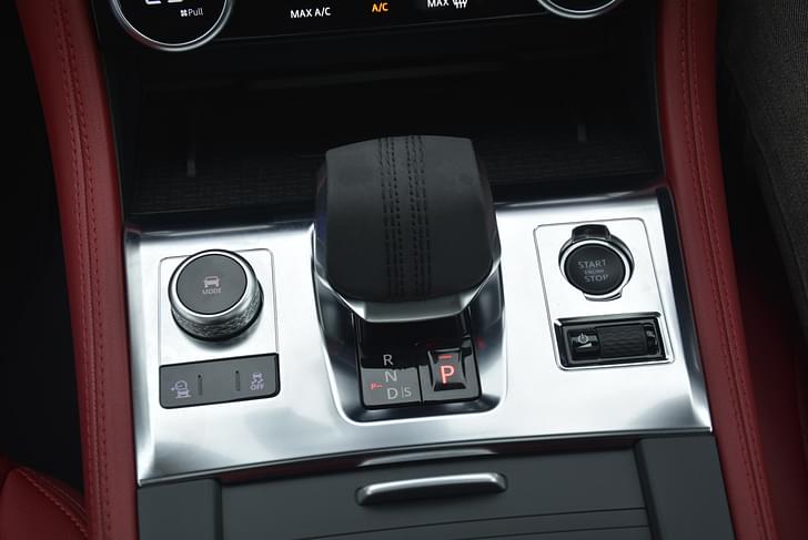 Jaguar F Pace Gear Box