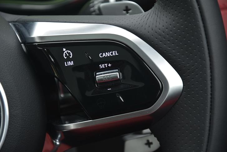 Jaguar F Pace Steering Wheel