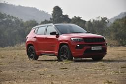 Jeep Compass Front Right Three Quarter