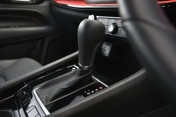 Elevating Gear Knob