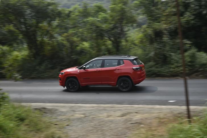 Jeep Compass Color Red