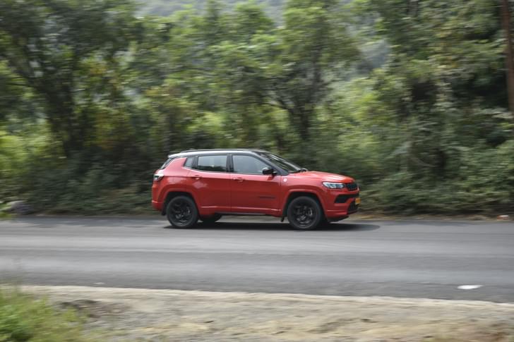 Jeep Compass Front Right Three Quarter