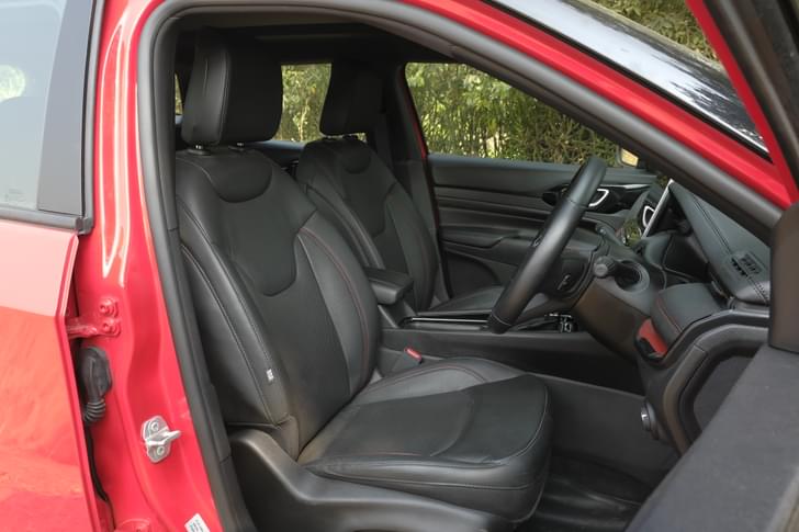 Jeep Compass Front Row Seats