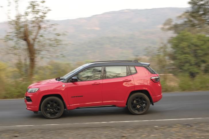 Jeep Compass Front Right Three Quarter