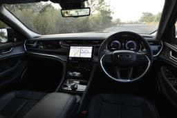 Jeep Grand Cherokee Dashboard